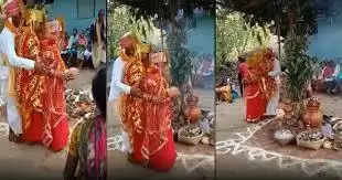 गजब की शादी: दूल्हे ने एक ही मंडप में एक ही बार में दो-दो लड़कियों से शादी…